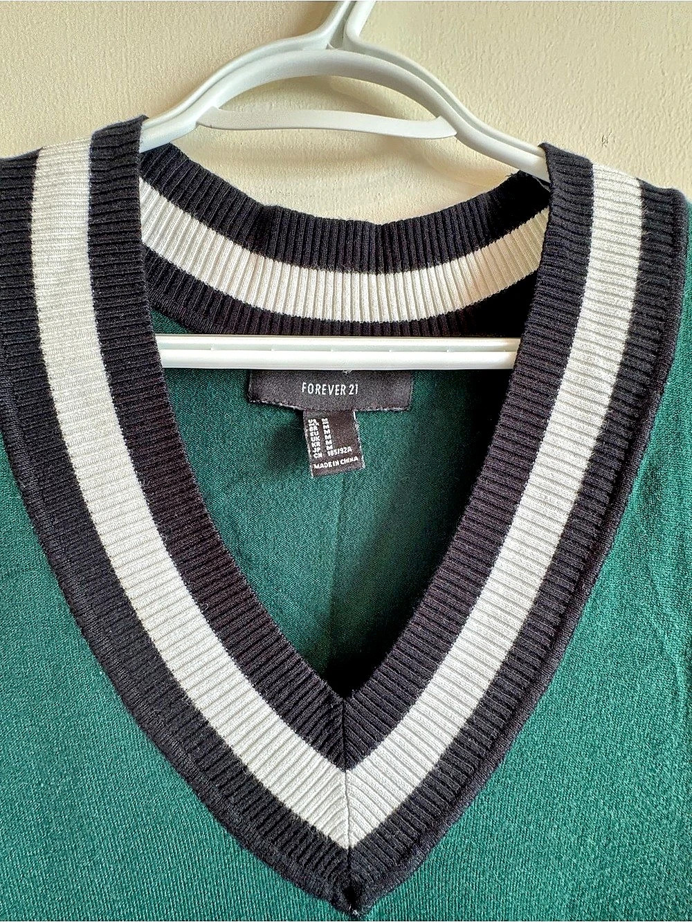 Forever 21 Varsity Striped Sweater Dress Green & Black Size Medium - Picture 5 of 10